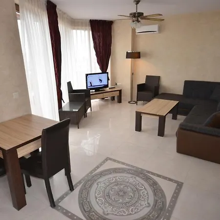 Millennium Complex 4* سفيتي فلاس